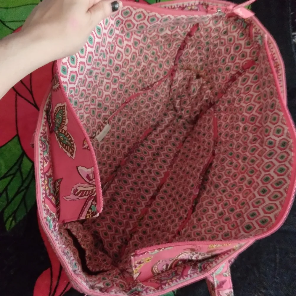 Large Vera Bradley Diaper Bag With Inner Pockets